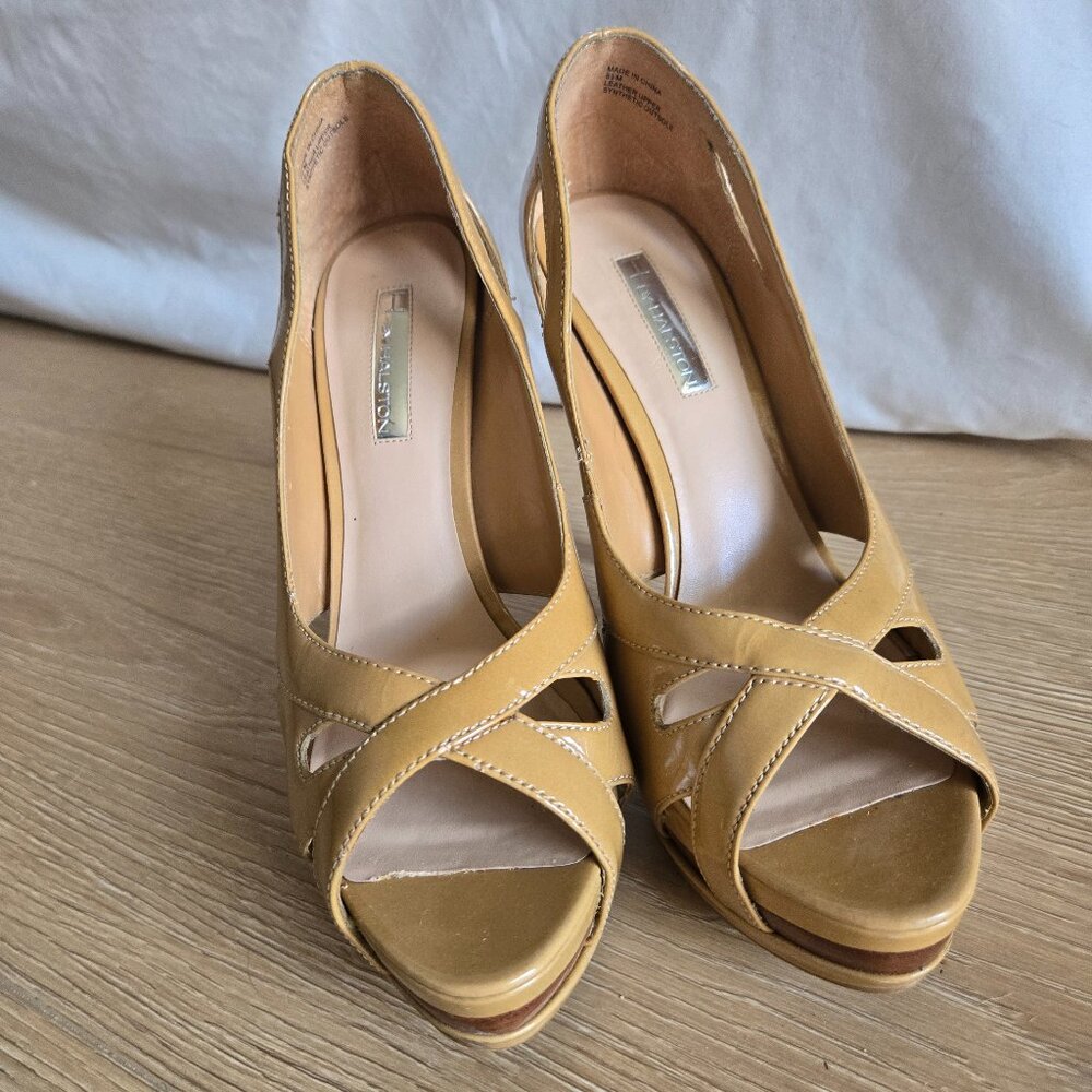 H by Halston Tan Patent Leather Platform Heel Size 8.5